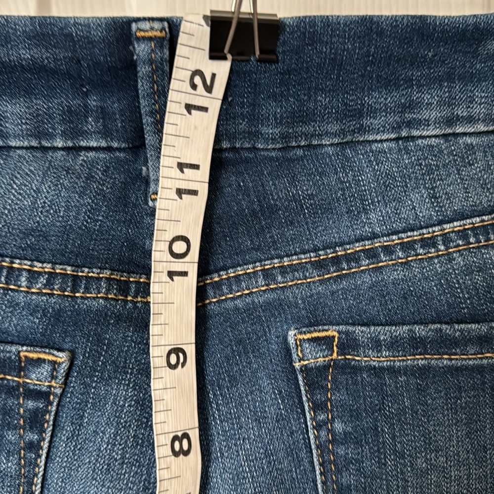 Jessica Simpson High Rise Jeans size 6 - Picture 5 of 9